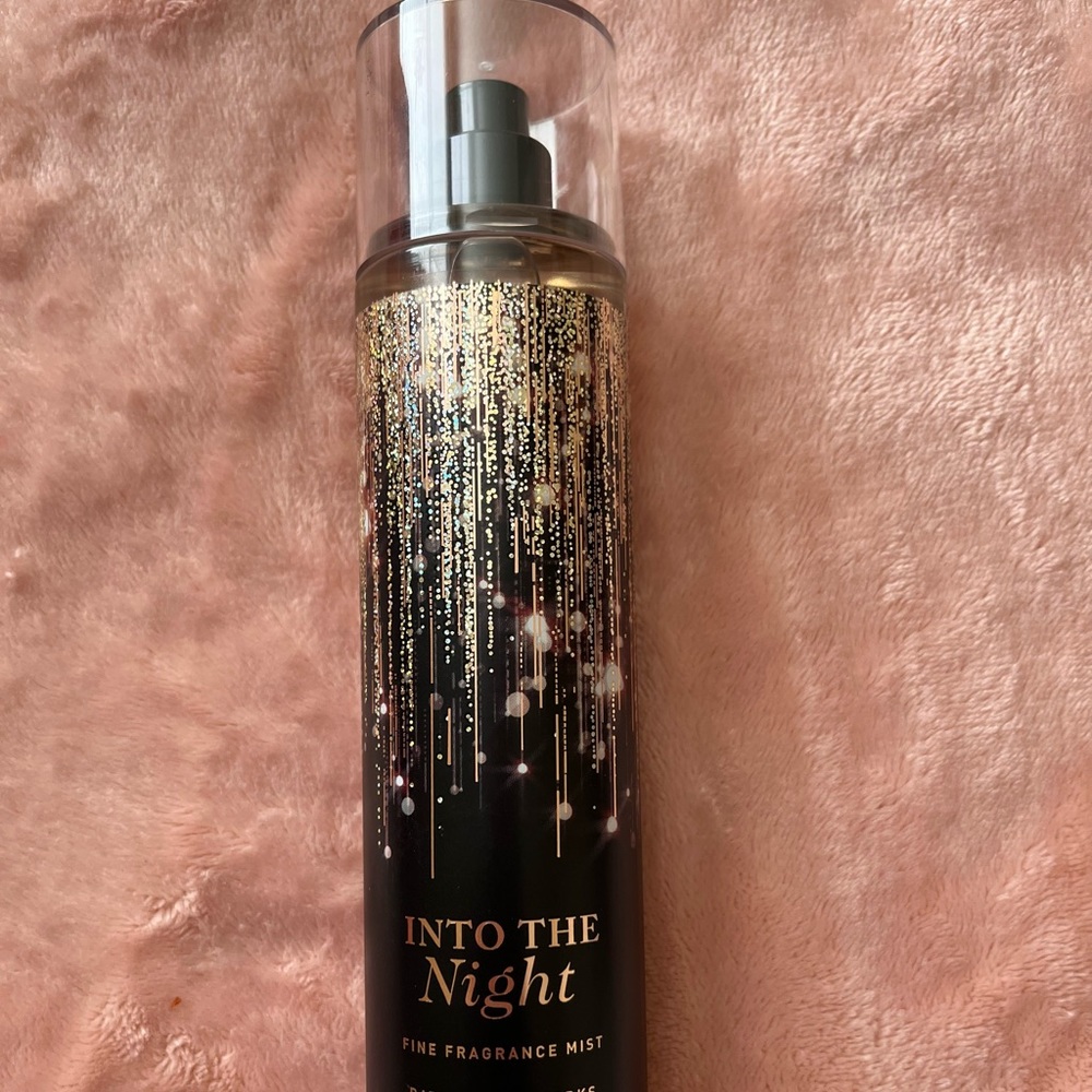 Bath & Body Works perfume